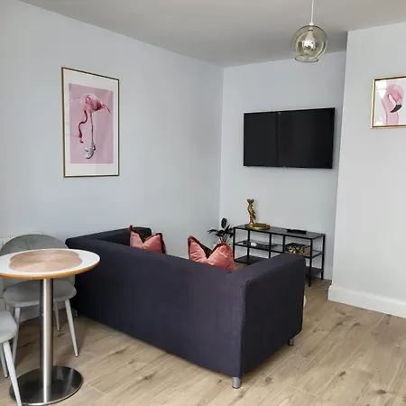 360 Town Stay Apartments & Studios Dungarvan  Exterior photo